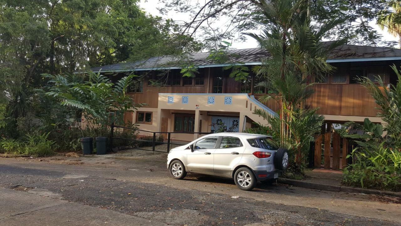 Gamboa Apartment Toucan Y Studio Neque Екстер'єр фото